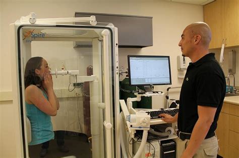 Pulmonary Function Laboratory .
